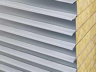 彩鋼巖棉夾芯板工藝如何？